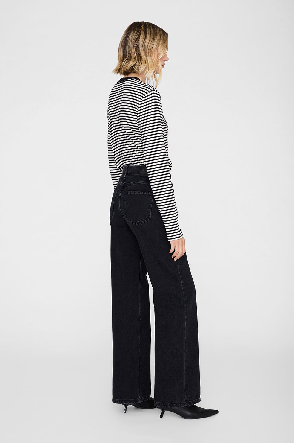 Alessia Long Sleeve Tee - Black View 5