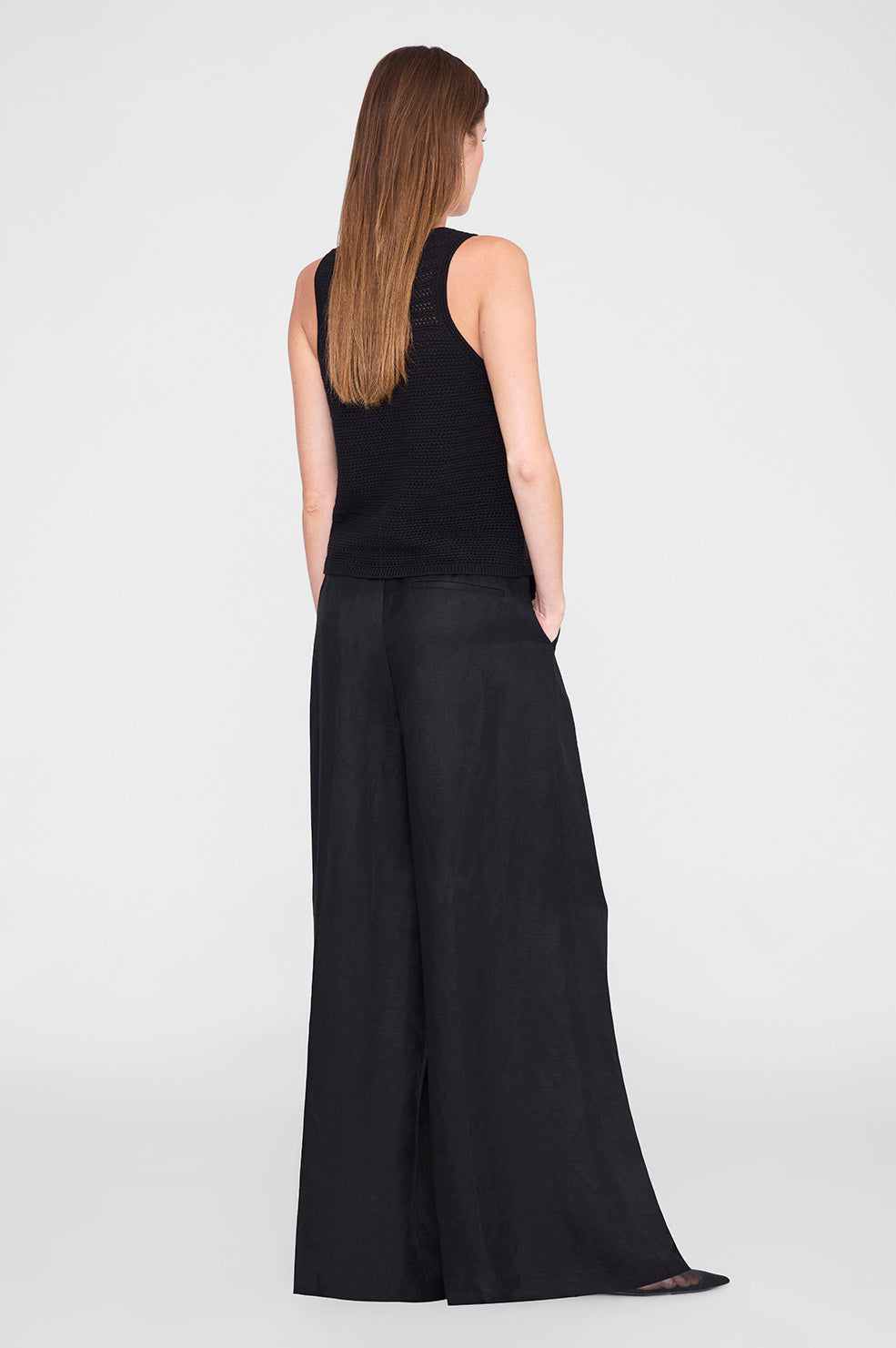 Arie Tank - Black View 2