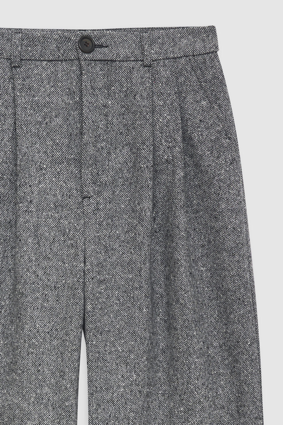 Carrie Pant - Black And White View 4