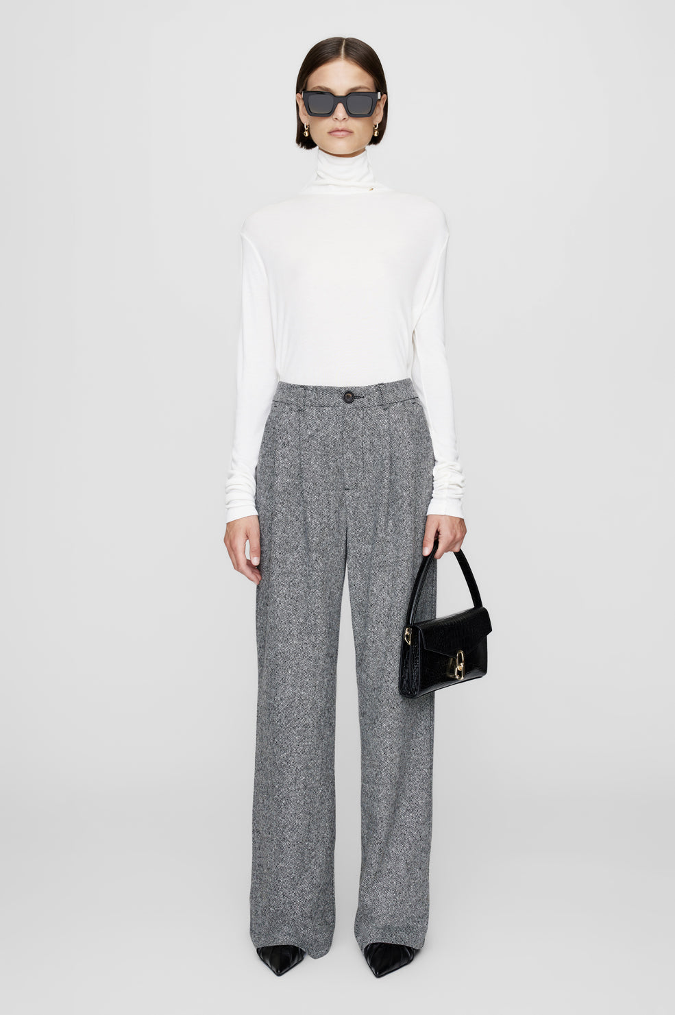 Carrie Pant - Black And White View 1
