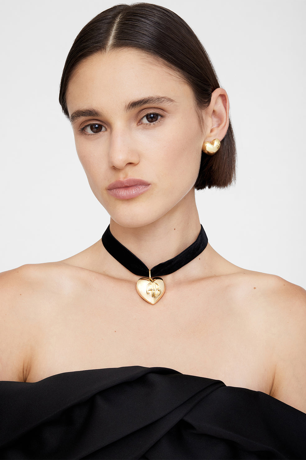 Chunky Heart Velvet Choker - Black And Gold