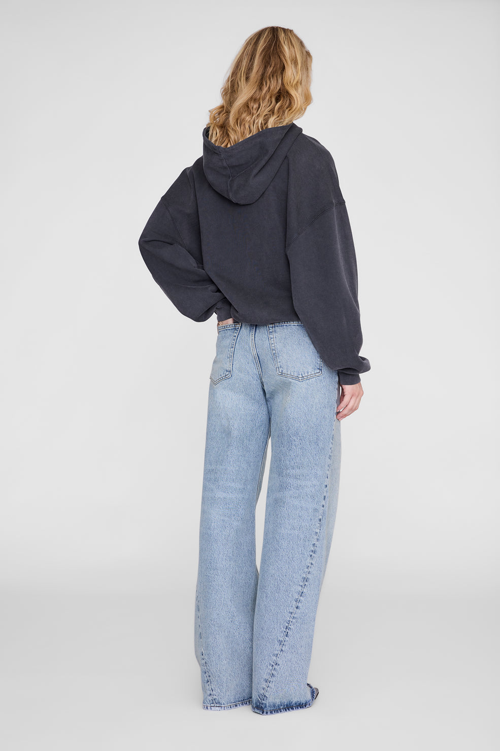 Harvey Sweatshirt - Washed Black View 2
