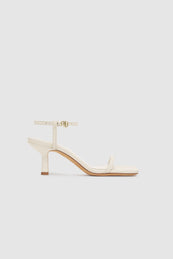 Invisible Sandals - Cream