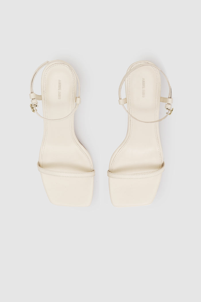 Invisible Sandals - Cream