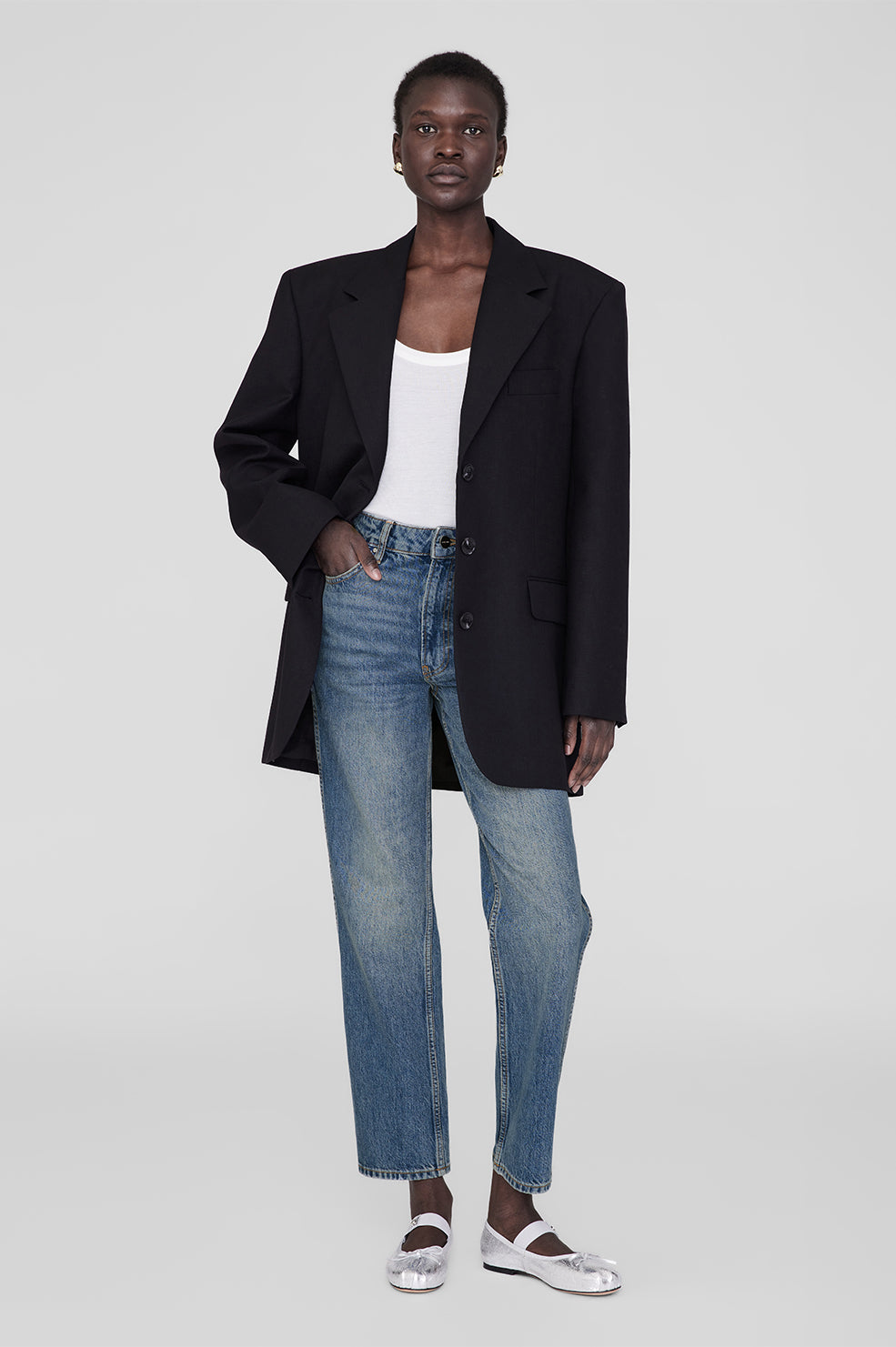 Jolie Flats - Silver View 2