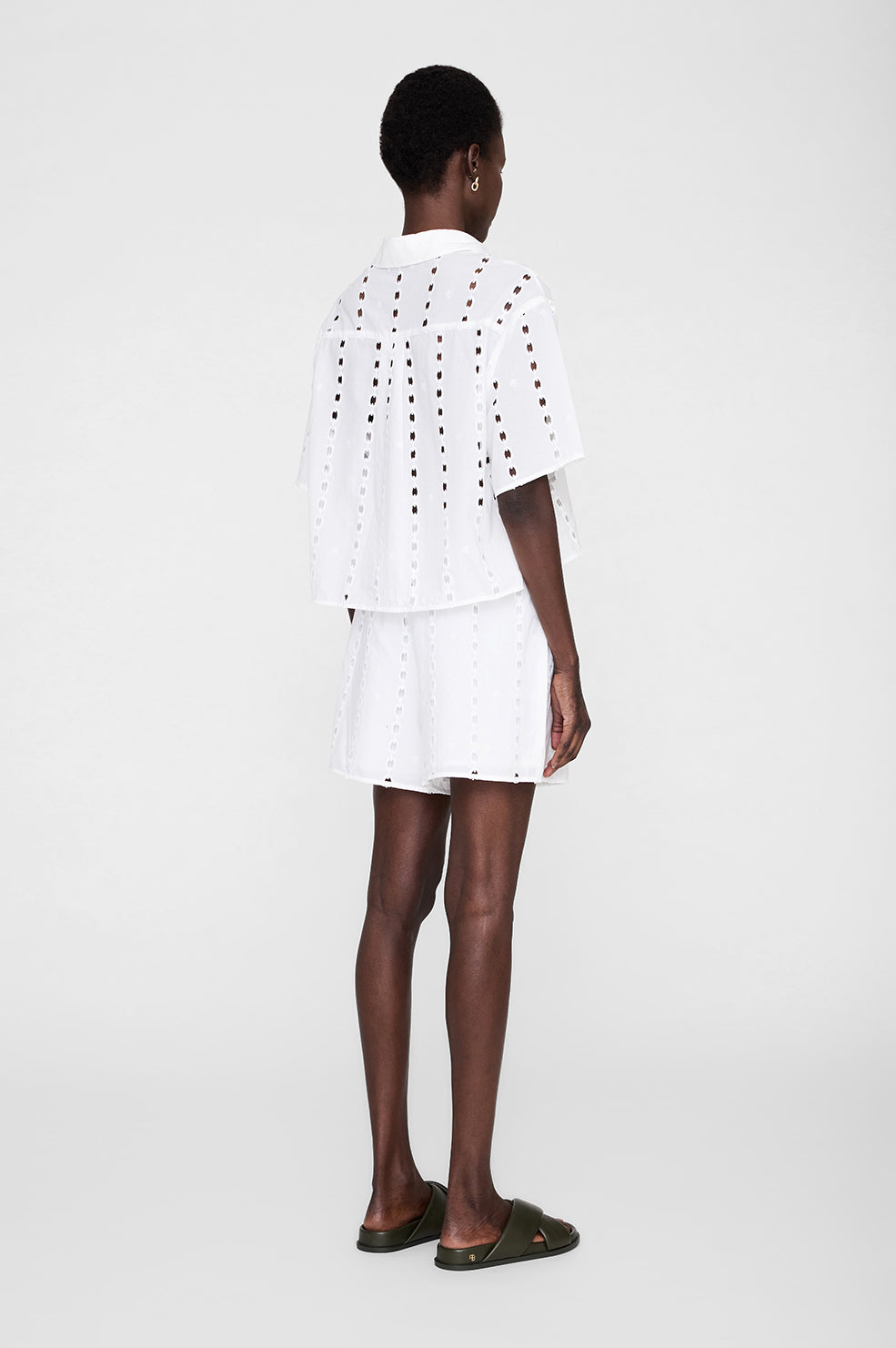 Kam Short - White View 2