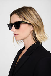 ANINE BING Lille Sunglasses - Black - on model side view