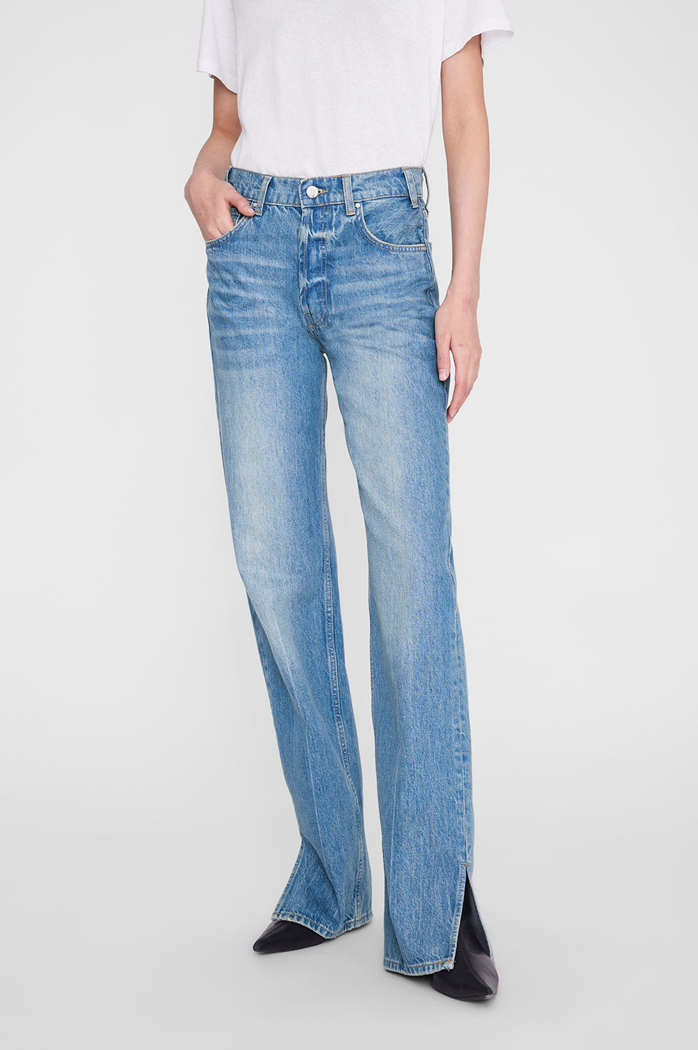 Roy Jean - Nordic Blue View 2