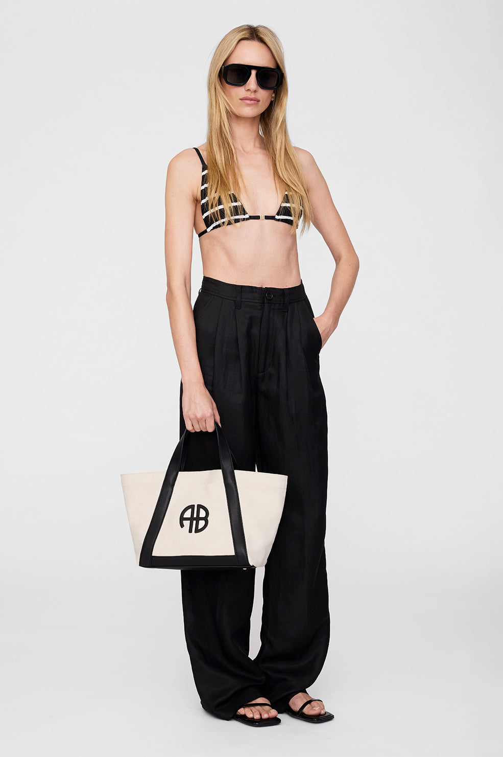 Small Cara Tote - Natural Canvas With Black View 2