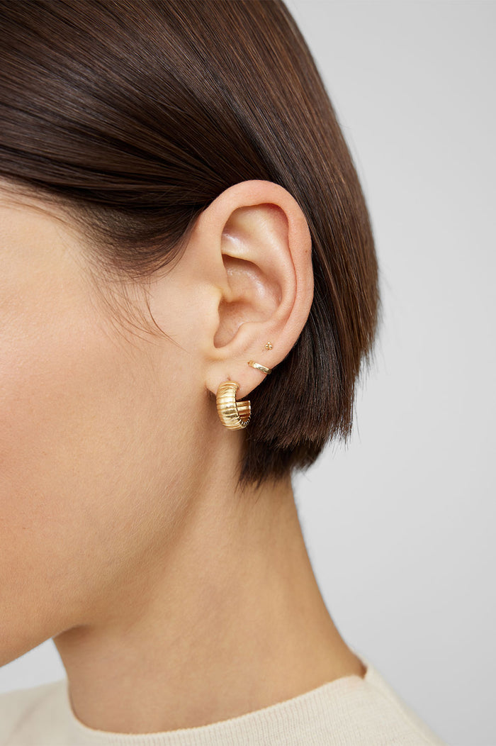 Small Gold Hoop Earrings Gold Huggie Earrings Small Hoop Earrings Silver Small  Hoop Earrings Rose Gold Hoops Earrings Bridesmaid Gift - Etsy | Small gold  hoop earrings, Hoop earrings small, Huggies earrings