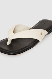 Viola Flat Sandals - Ivory