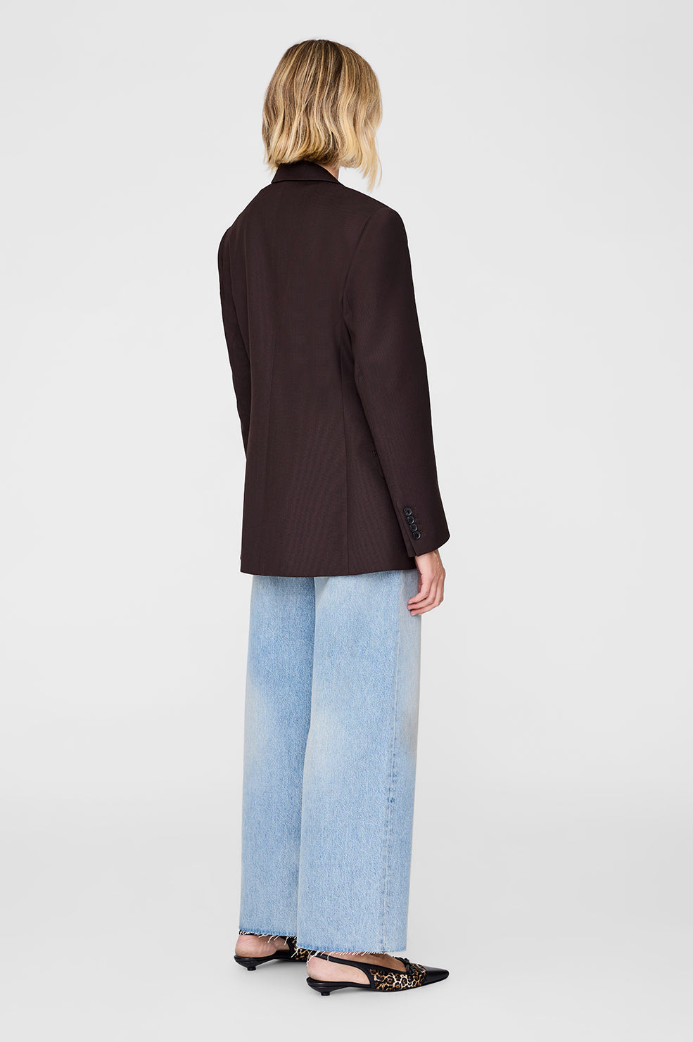 ANINE BING Aretha Blazer - Deep Brown  - On Model back