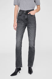 ANINE BING Bruno Jean - Washed Smoke Grey - on model front detail