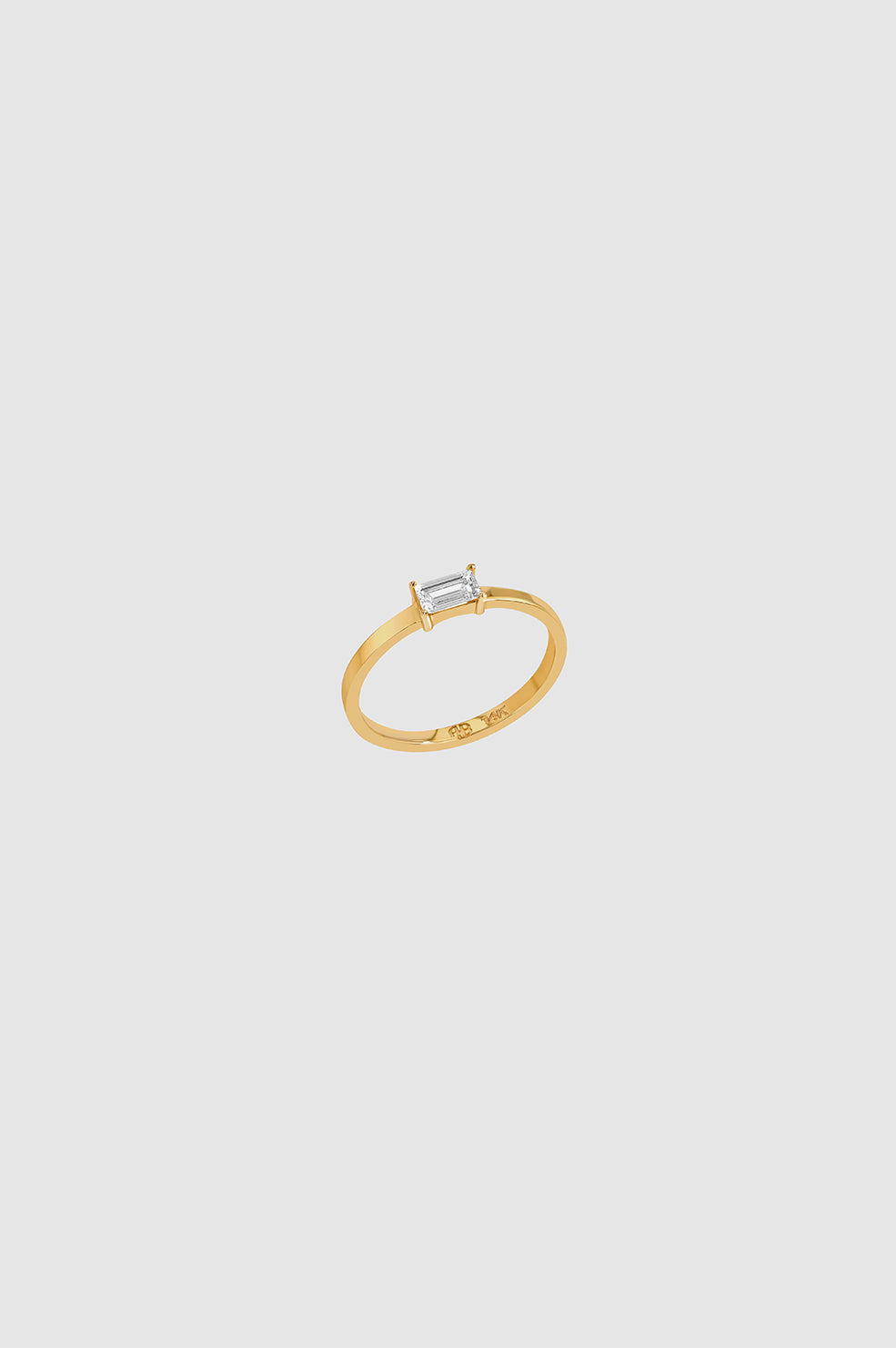 Delicate Baguette Diamond Pinky Ring - 14k Gold