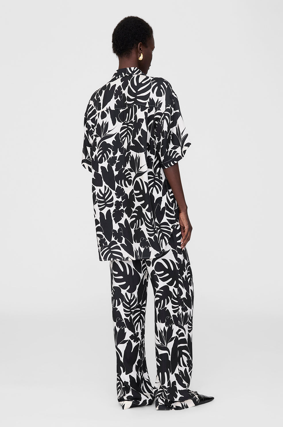 Elain Pant - Black Dot Jacquard View 2