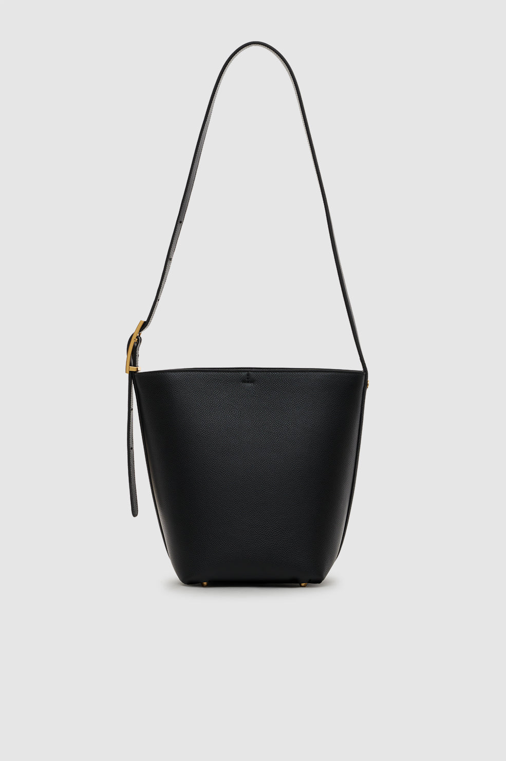 Elly Medium Bucket Bag Grained Leather - Black View 3