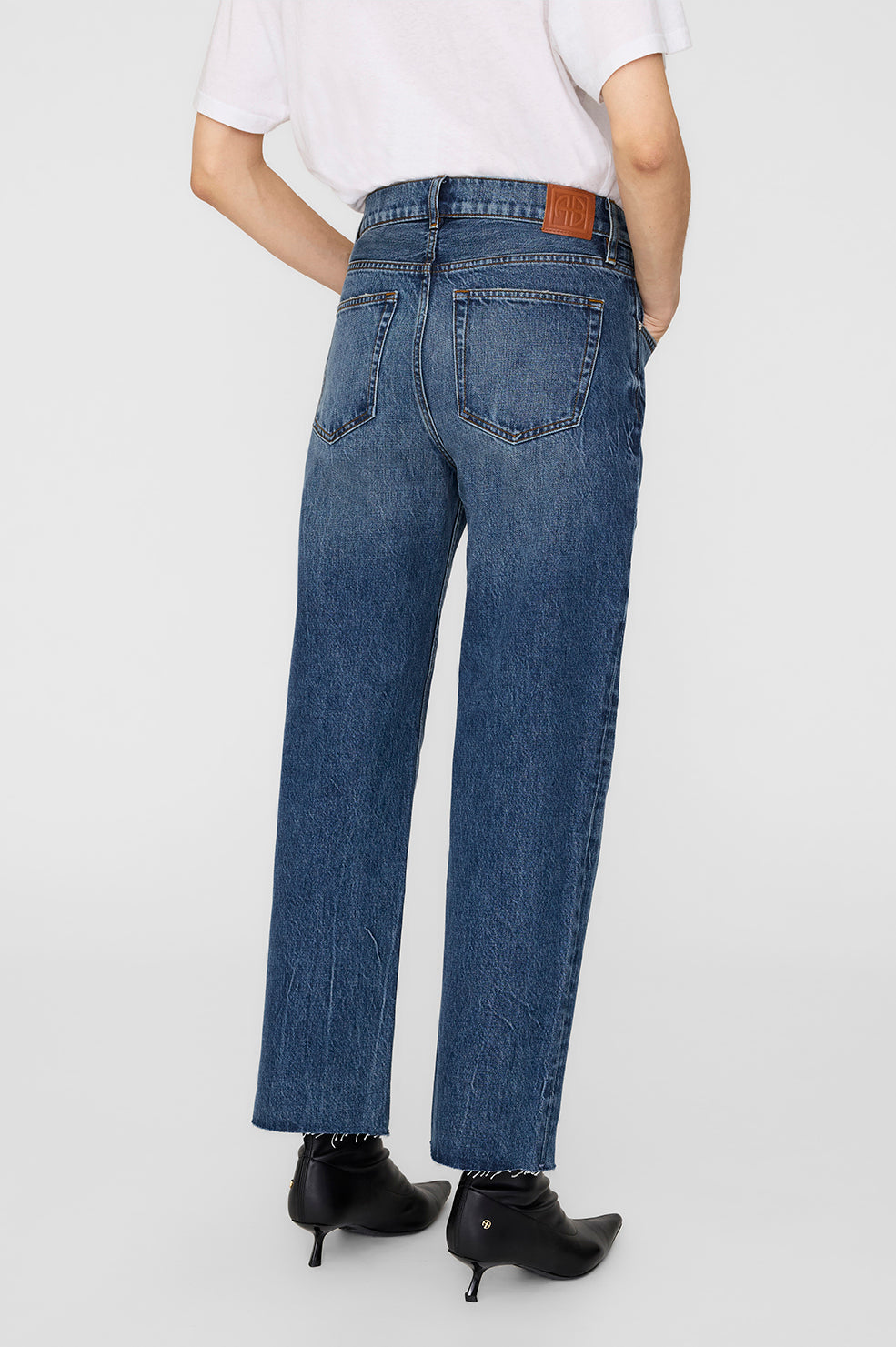 Gavin Jean - Blue Reservoir View 5