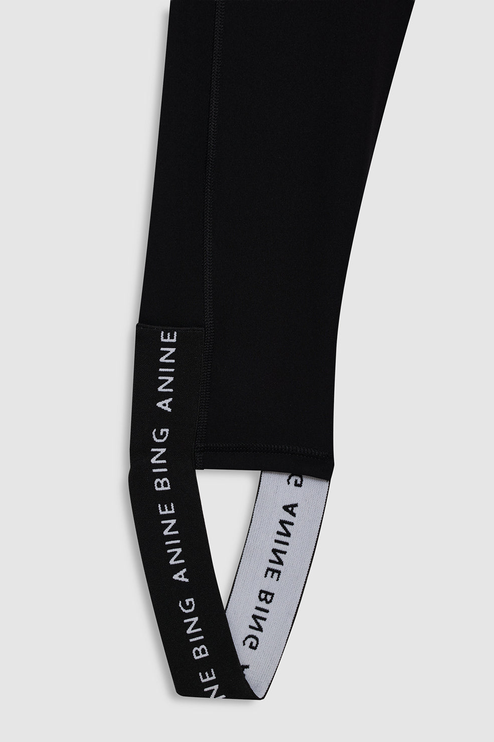 Fuse Legging - Black View 5