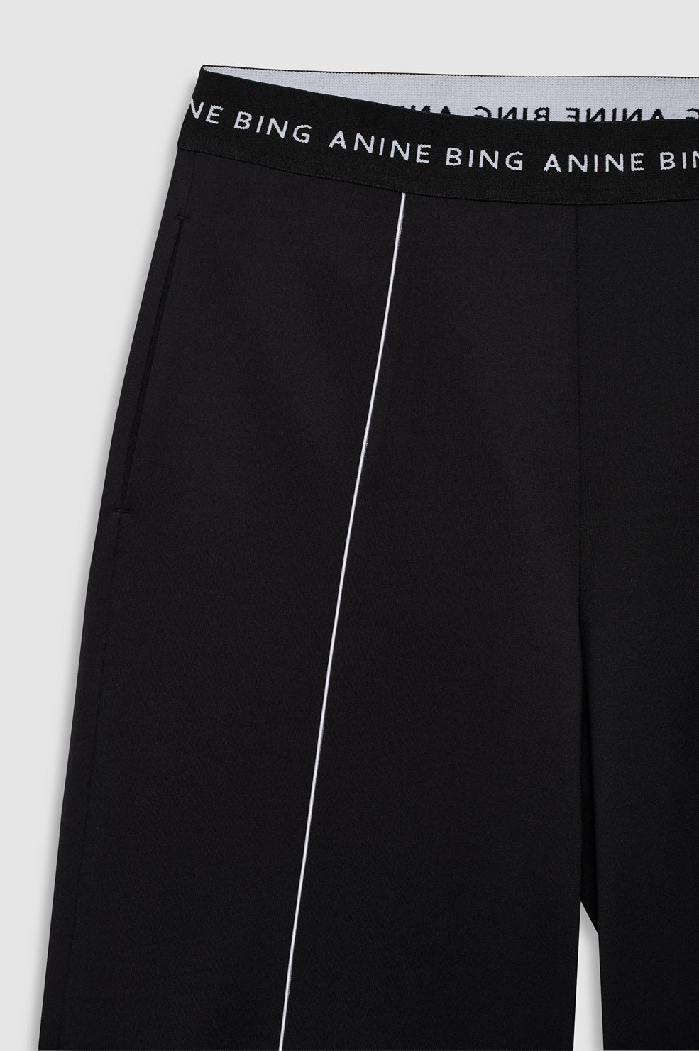 Sari Jogger - Black View 4
