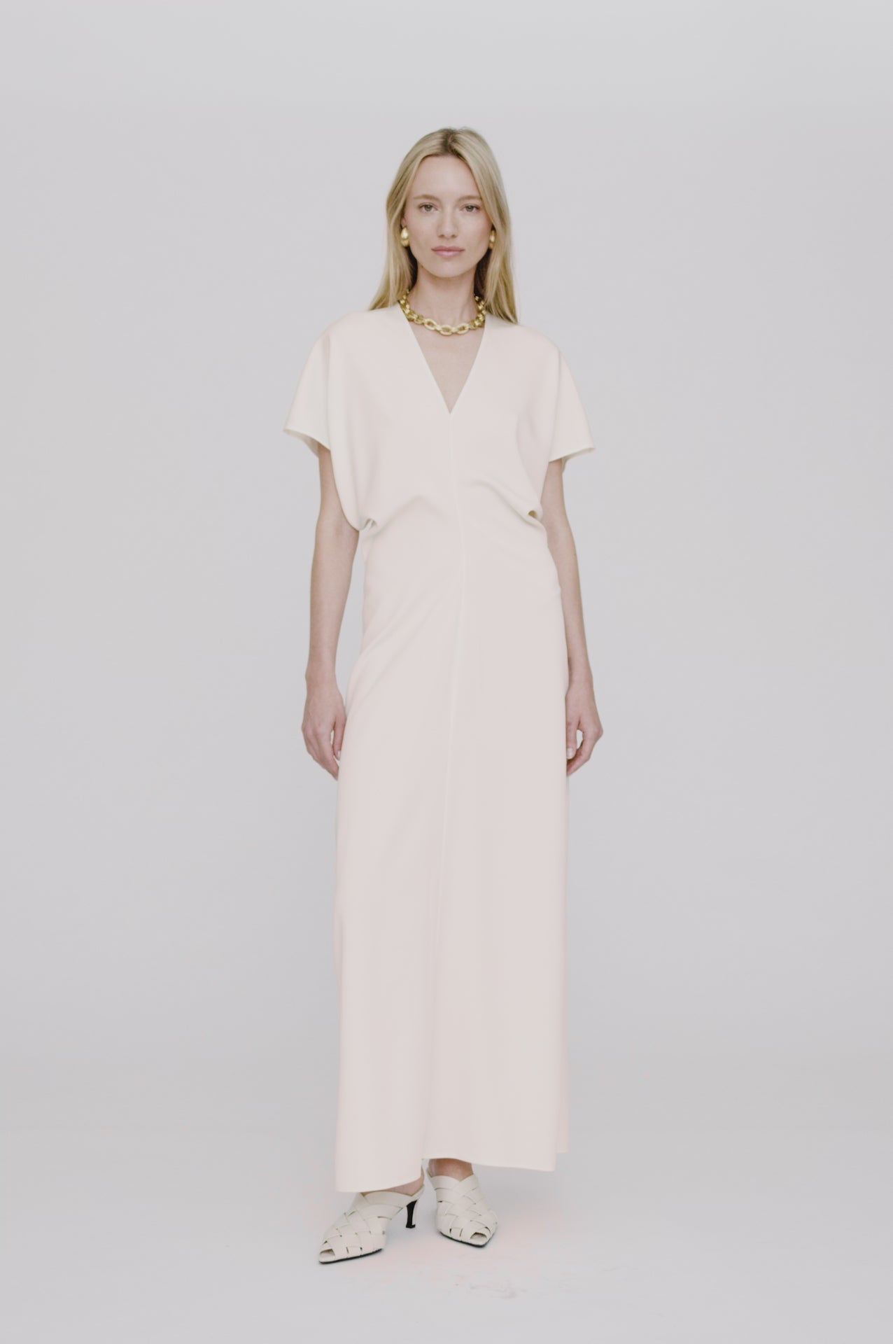 ANINE BING Zadig Dress - Ivory - On Model Video 