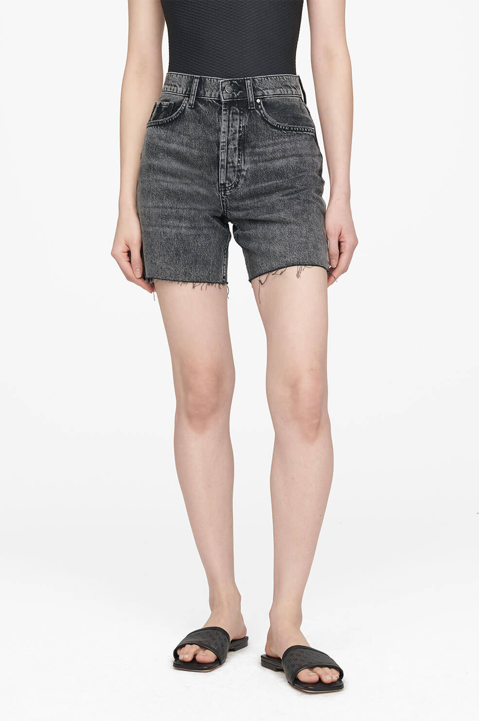 Kat Short - Granite Charcoal