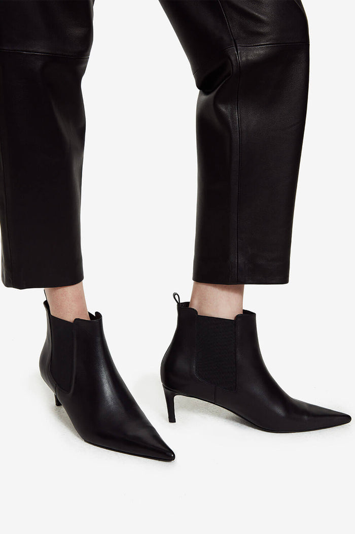 ANINE BING Stevie Boots - Black Leather